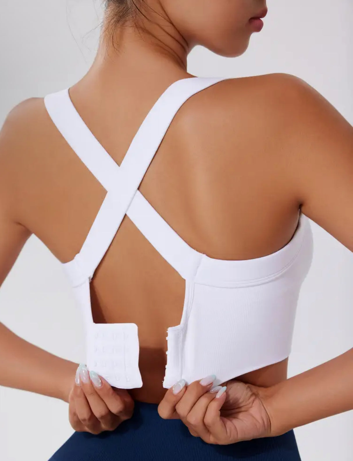 Criss Cross Supportive Sports Bra